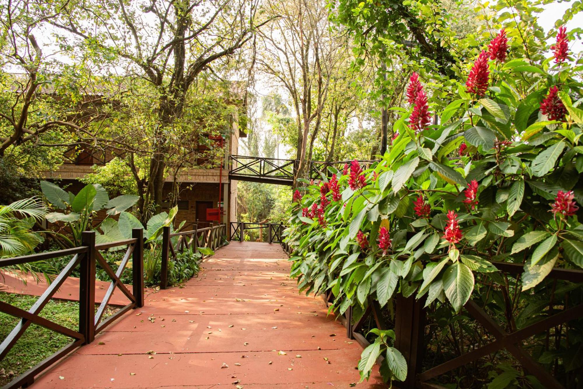 Village Cataratas Puerto Iguazú Exterior foto