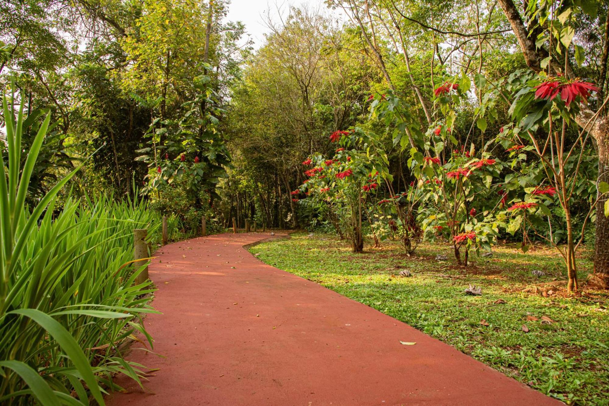 Village Cataratas Puerto Iguazú Exterior foto
